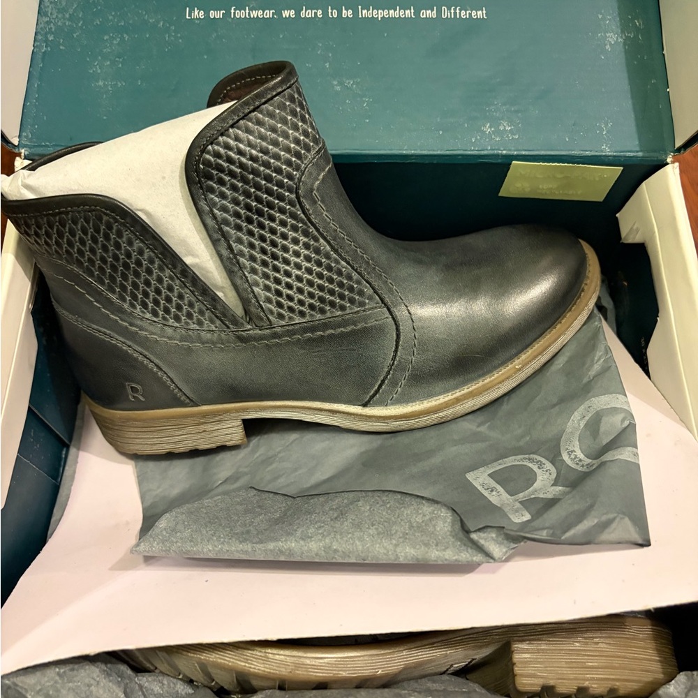 Roan by Bed Stu Gray Ankle Boots Gossip size 8.5